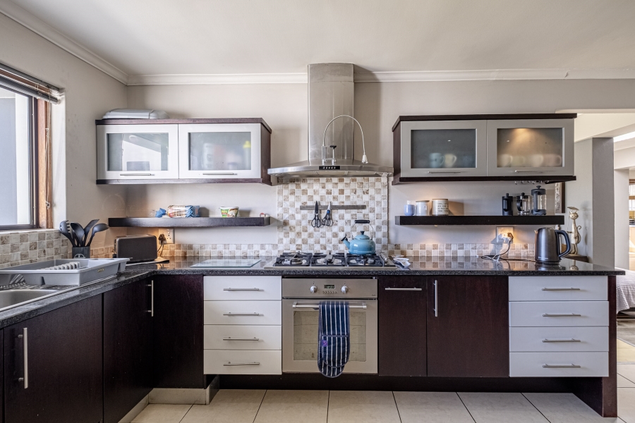 4 Bedroom Property for Sale in Summerstrand Eastern Cape